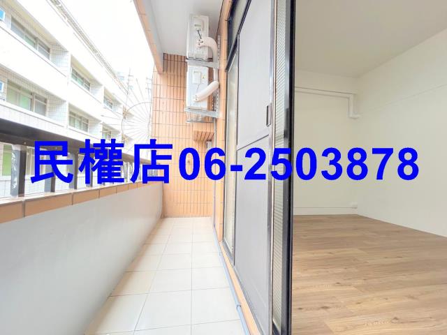 台南東區透天-13