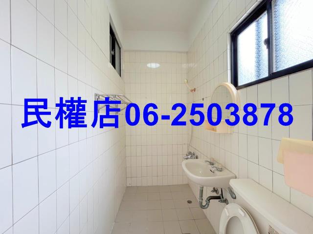 台南東區透天-14