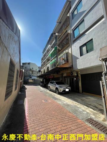 台南南區透天-6