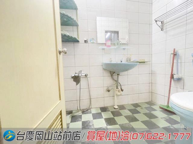 高雄岡山透天-11