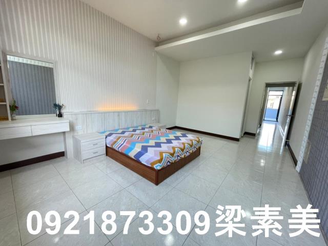 高雄茄萣透天-1