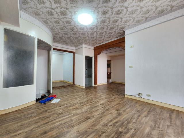 高雄岡山大樓-1