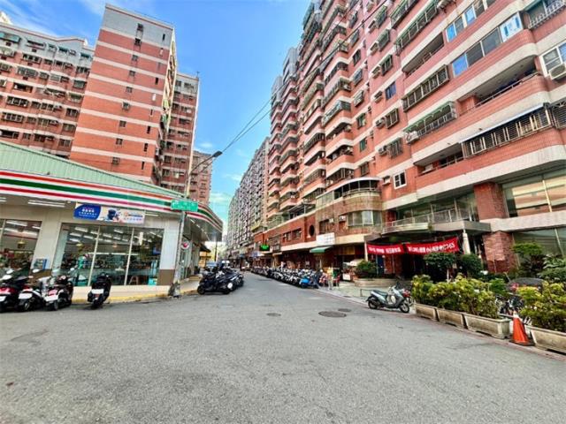 高雄鳳山大樓-12