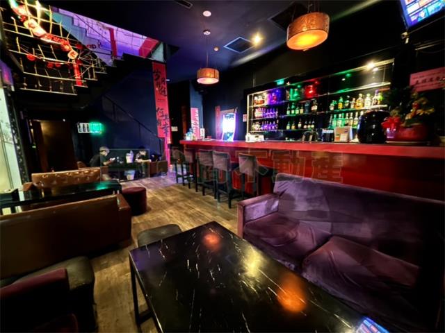 高雄新興區大樓-5