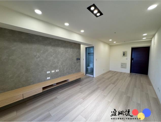 高雄三民區大樓-8