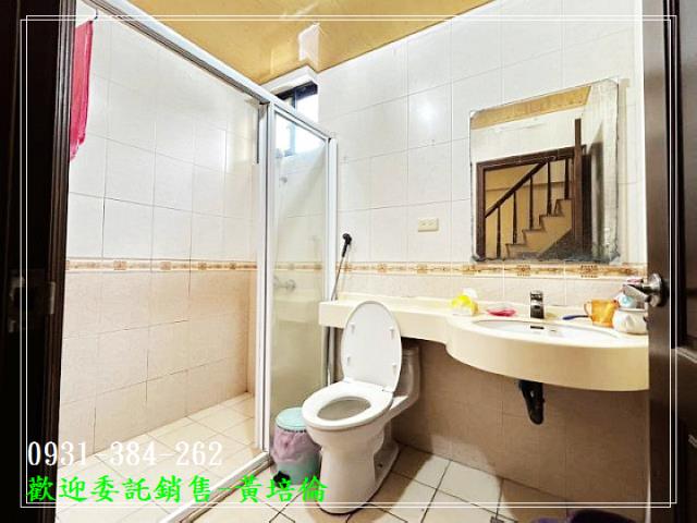 台江安中邊間大坪數車