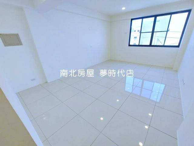 台南安南透天-8