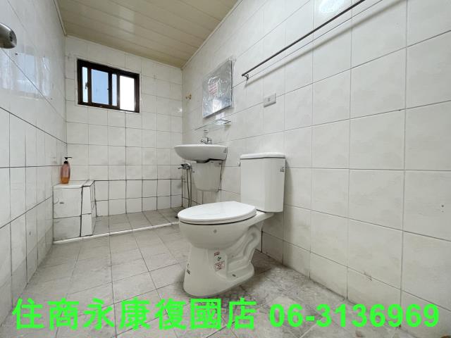 高雄楠梓透天-12