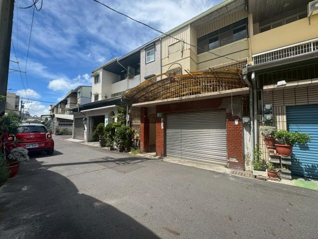 台南安南透天-1