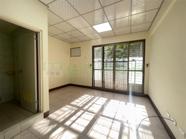 高雄三民區大樓-13