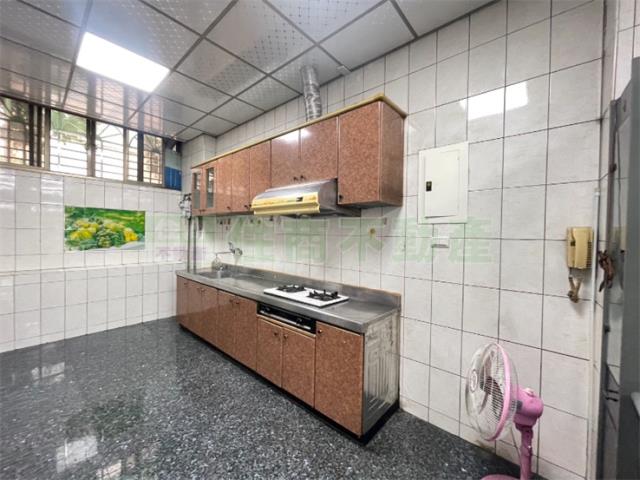 高雄三民區大樓-4