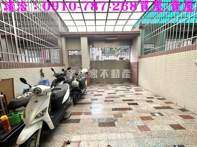 台南東區透天-1