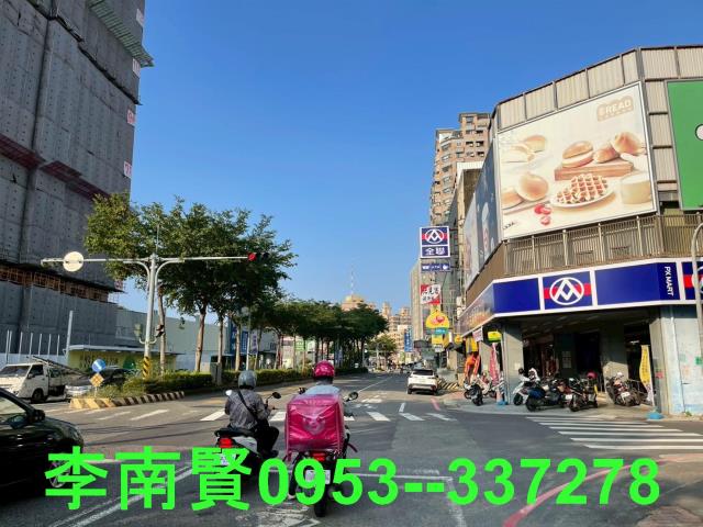 台南東區透天-1