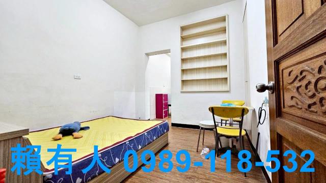 台南東區透天-11