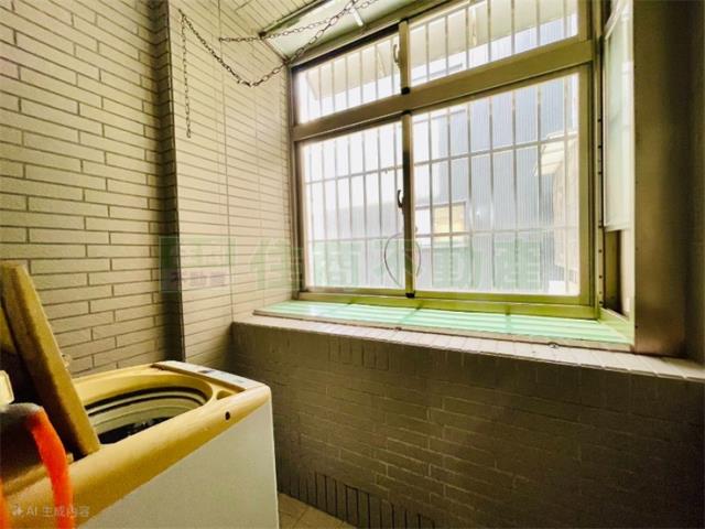 高雄鼓山透天-10